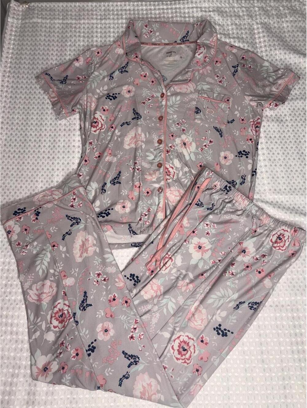 Born Women’s Floral Pajama Set Medium Gray Pink Button Front Sleepwear - Picture 3 of 9